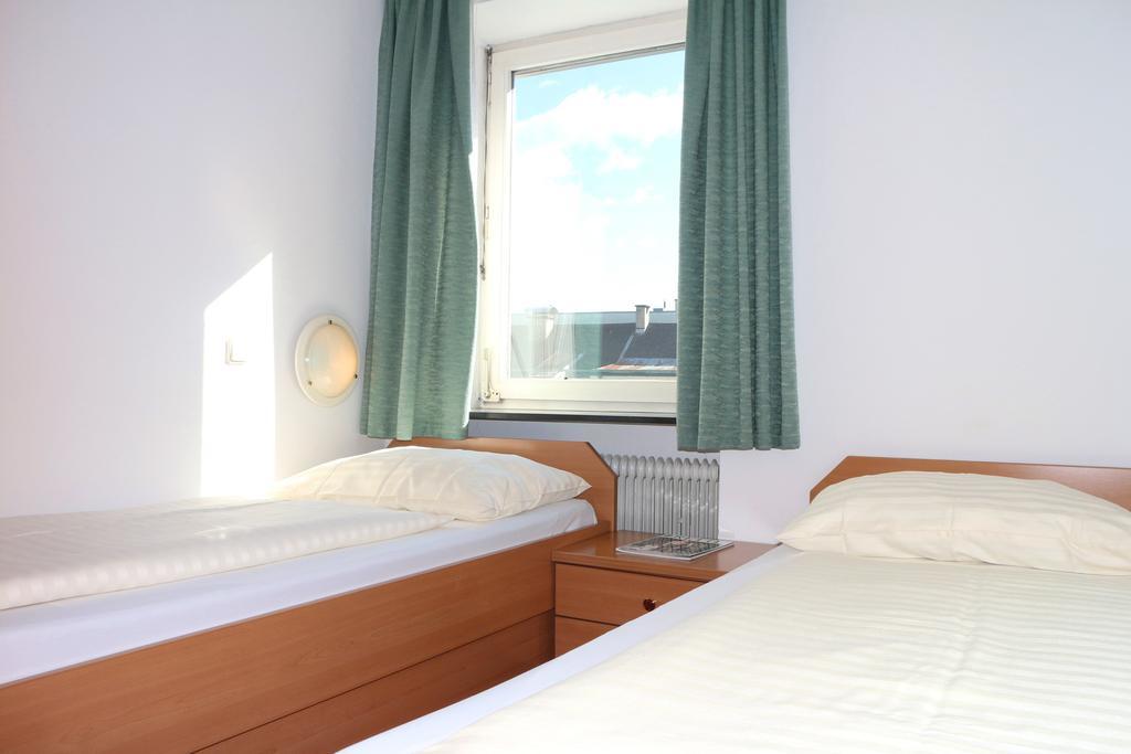 Hotel Gasthof Kasino 빌라흐 객실 사진